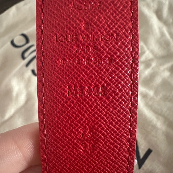 Louis Vuitton Brown and Red Reversible Belt with Gold LV Buckle - Picture 3 of 5